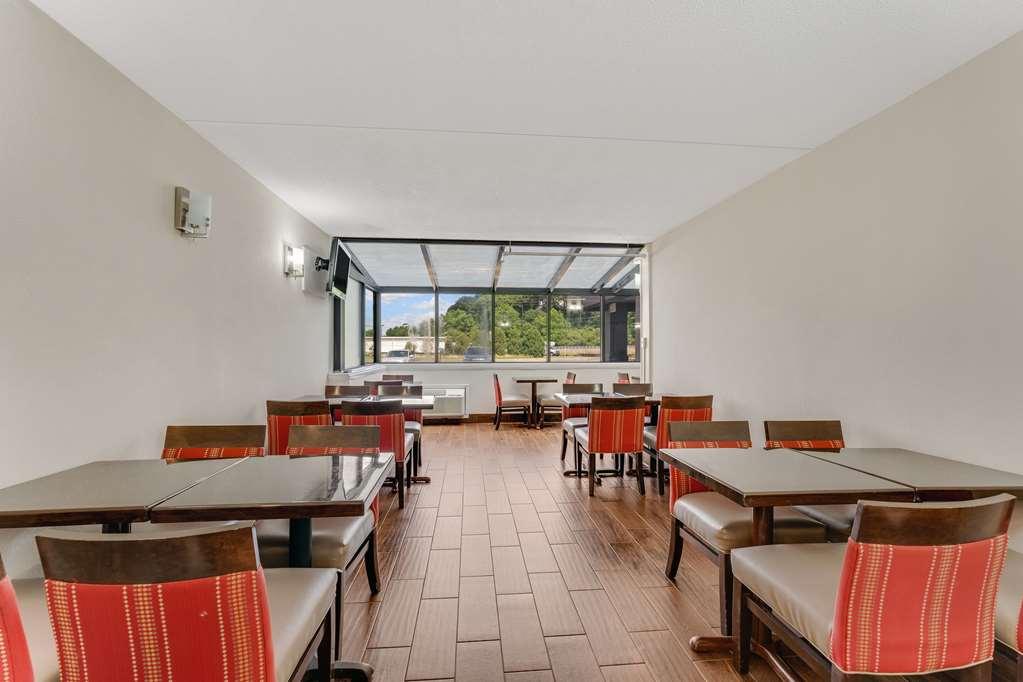Quality Inn Easton Restaurant bilde