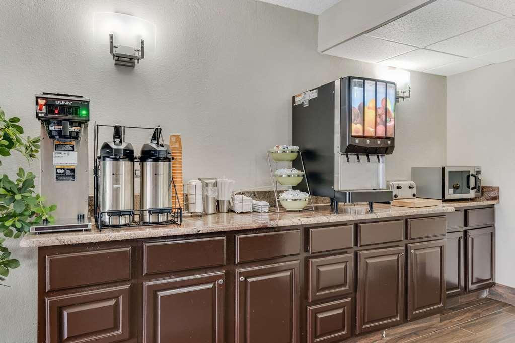 Quality Inn Easton Restaurant bilde